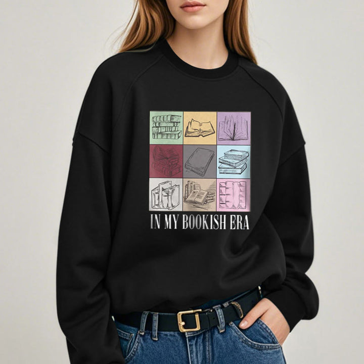 IN MY BOOKISH ERA Womens Crewneck Sweatshirt Pullover