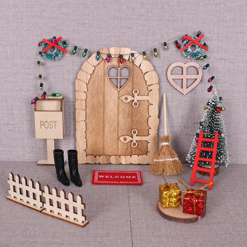 Miniature Christmas Holiday Scene Santa Door Accessory Mini Dollhouse Decoration