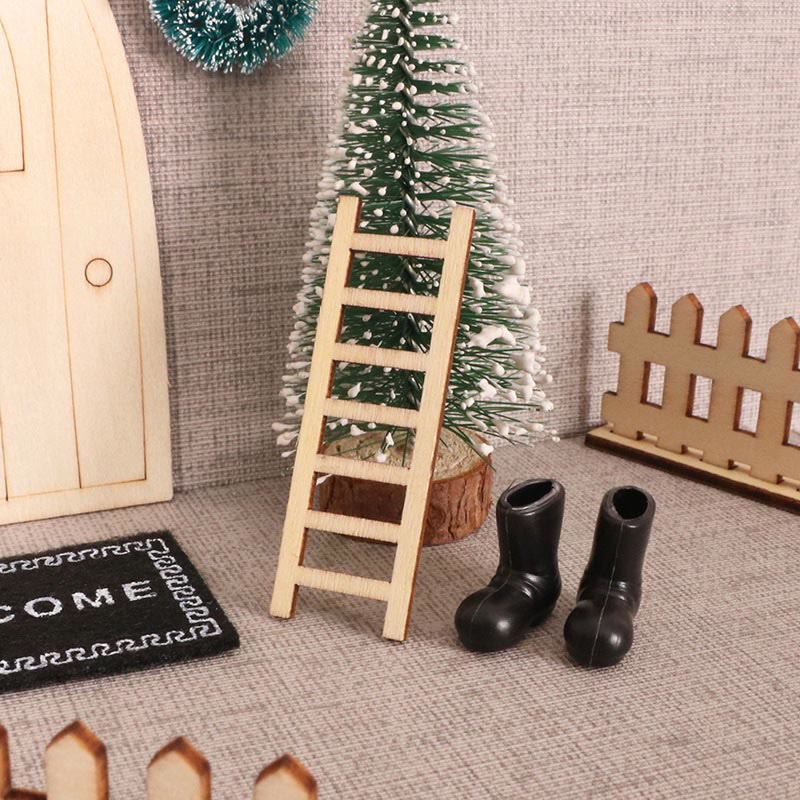 Miniature Christmas Holiday Scene Santa Door Accessory Mini Dollhouse Decoration