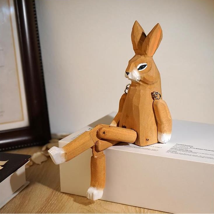 Long Leg Rabbit Carved Wooden Sculpture Desktop Deocr For Gift