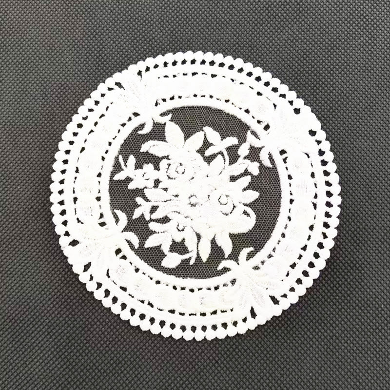 Hollow Out European Lace Coasters Vintage Embroidery Insulated Tablecloth