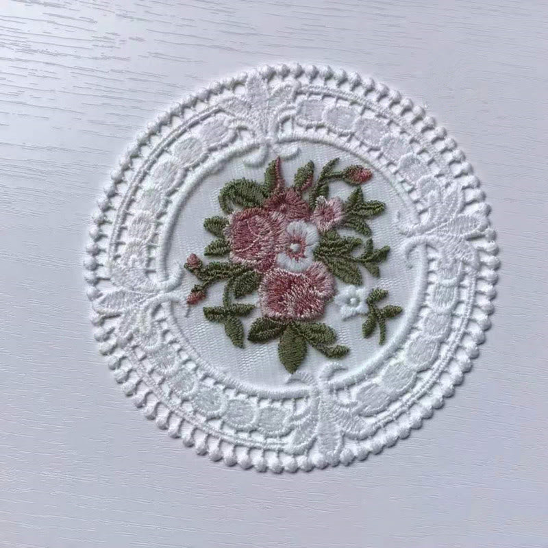 Hollow Out European Lace Coasters Vintage Embroidery Insulated Tablecloth