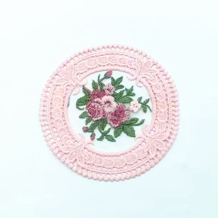 Hollow Out European Lace Coasters Vintage Embroidery Insulated Tablecloth