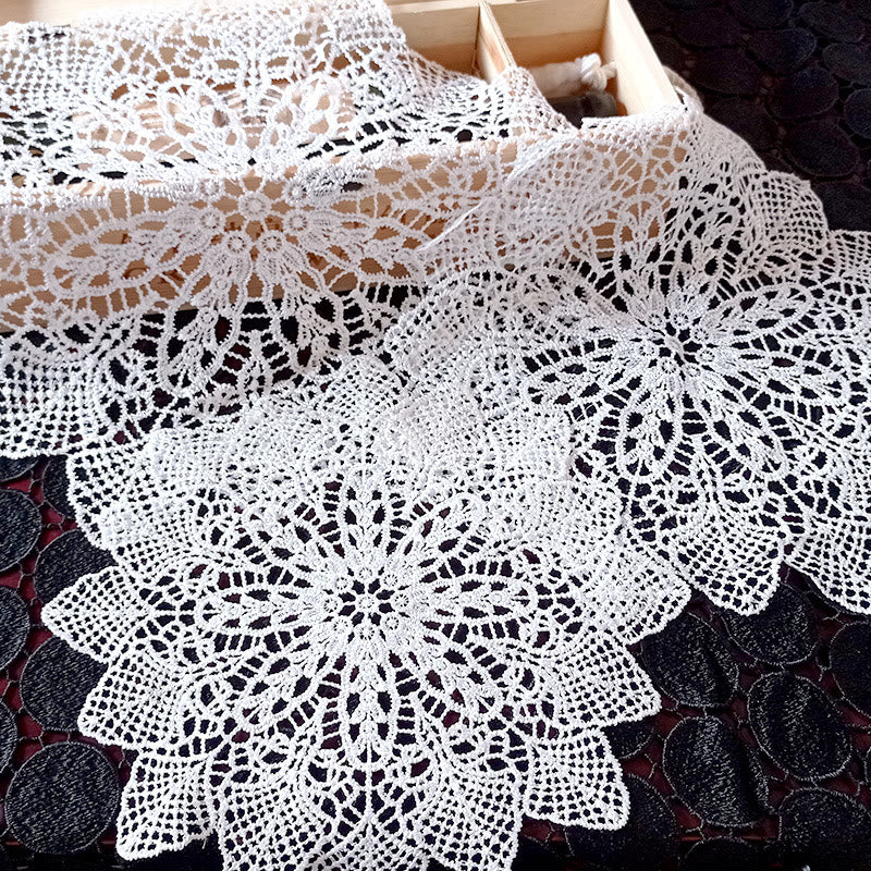 Hollow Out European Lace Coasters Vintage Embroidery Round Tablecloth