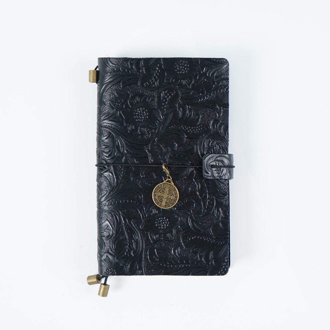 Vintage Engraved Leather Cover Notebook For Travel Daily Record