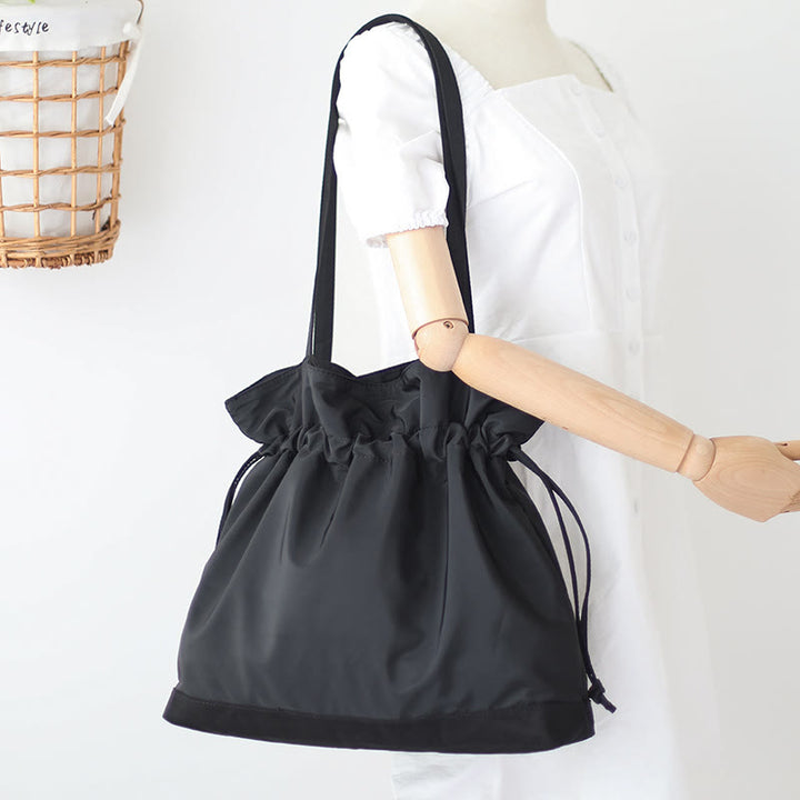 Minimalist Drawstring Shoulder Bag For Women Plain Color Nylon Purse